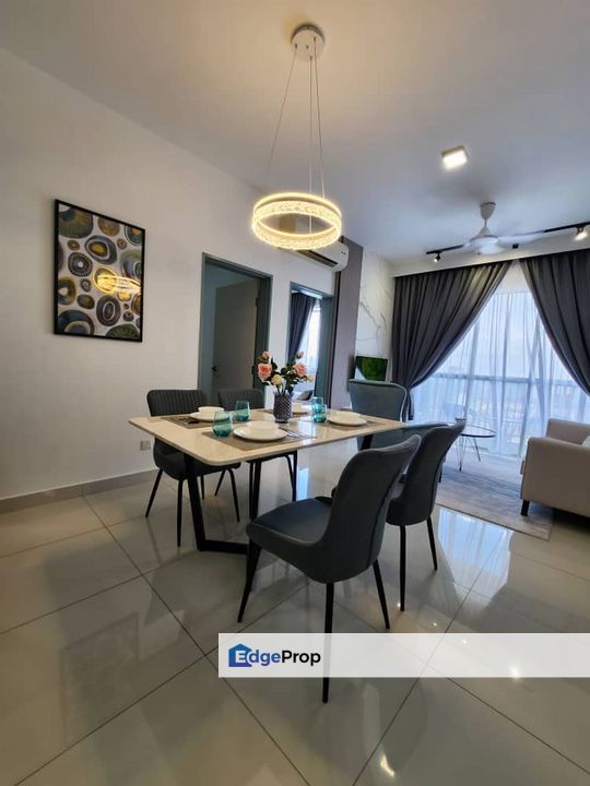 Nice house at Pinnacle Sri Petaling for Sale, Kuala Lumpur, Bandar Baru Sri Petaling
