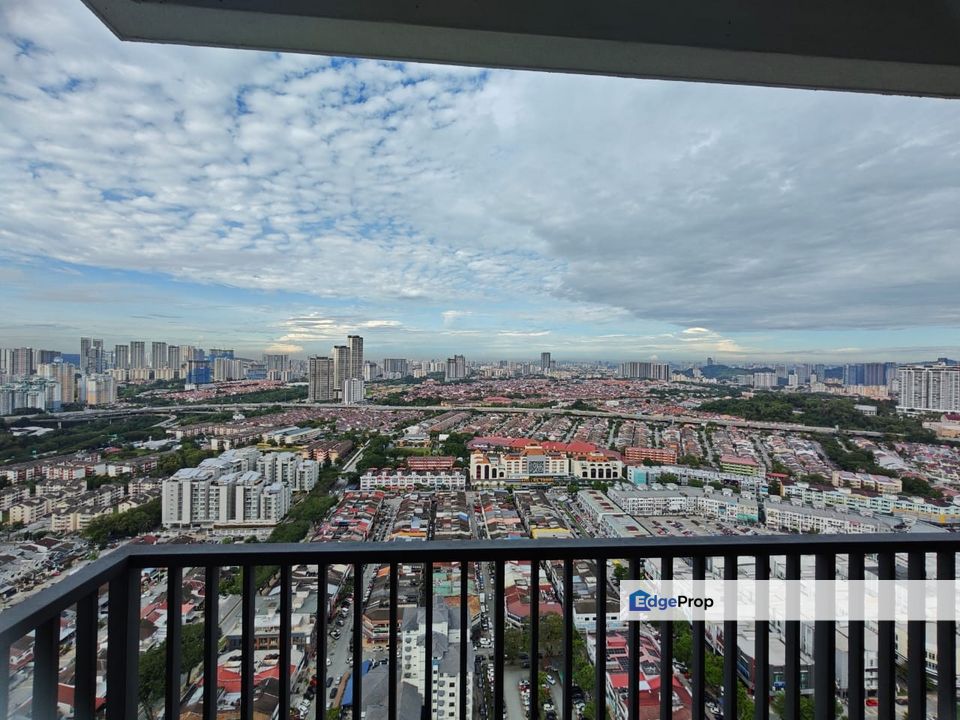 Pinnacle Sri Petaling Bare unit for Sale:, Kuala Lumpur, Bandar Baru Sri Petaling