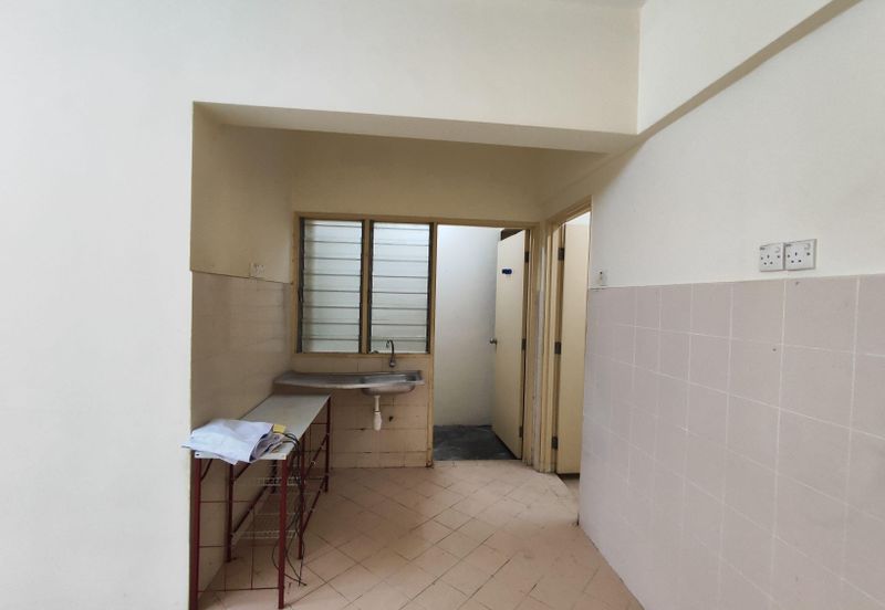 Spring Ville Apartment, Ukay Perdana