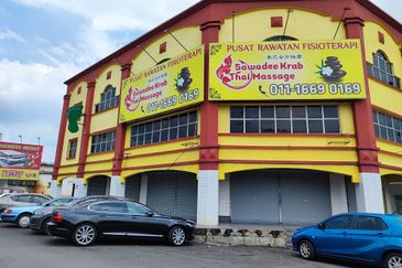 Pusat Perdagangan Seri Kembangan