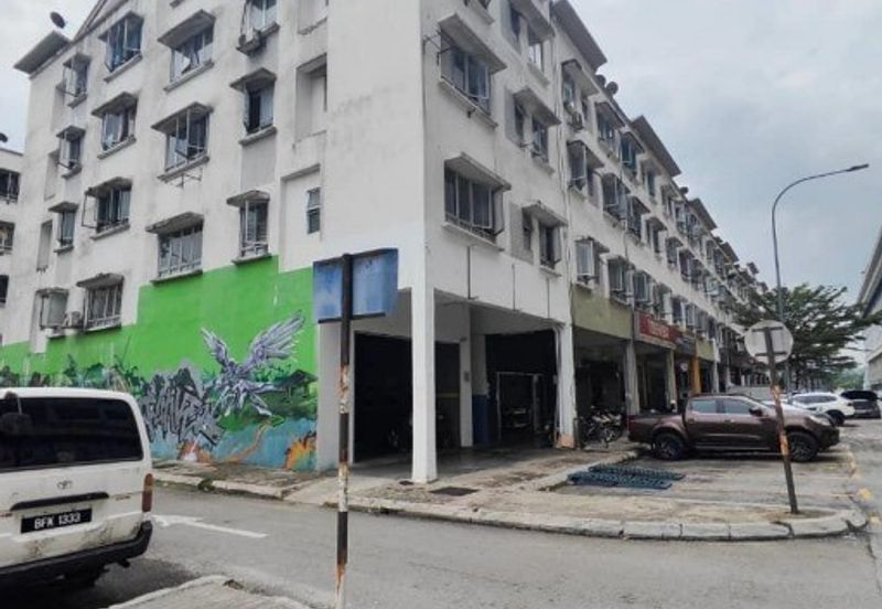 Dataran Otomobil, Seksyen 15