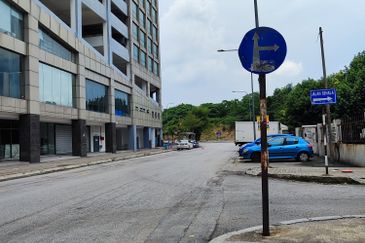 Dataran Otomobil, Seksyen 15