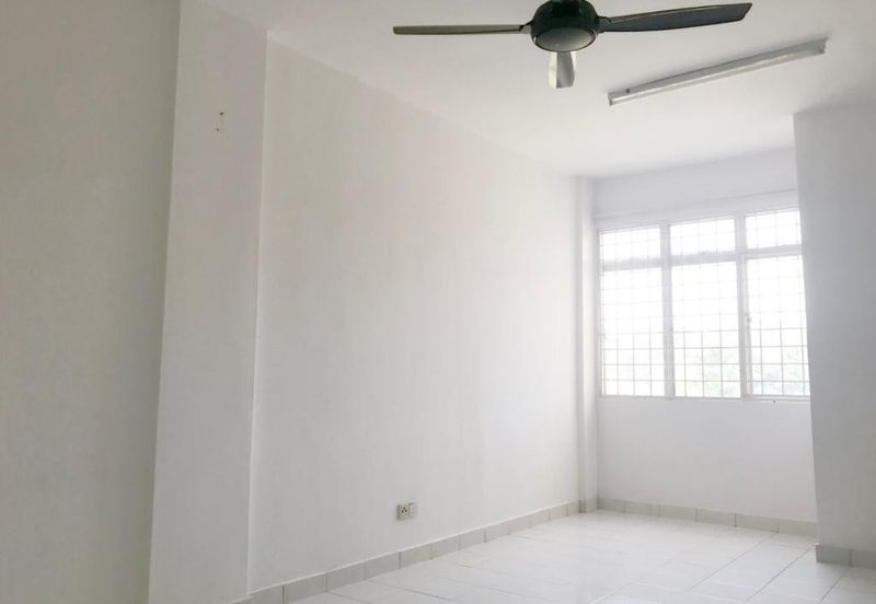 Vista Hatamas Apartment