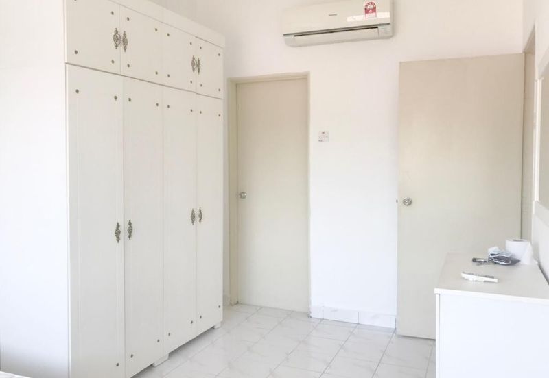 Vista Hatamas Apartment