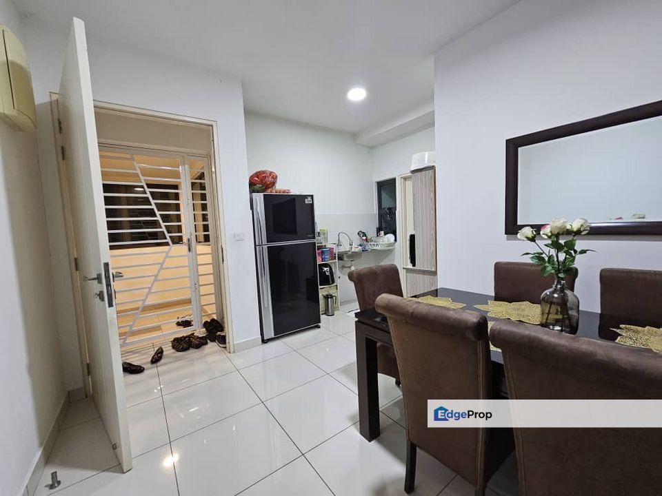 Cheap Cheap Cheap unit at Trinity Aquata for Sale:, Kuala Lumpur, Sungai Besi