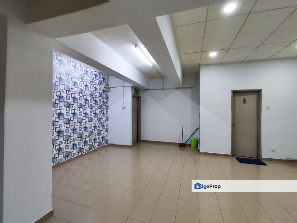 Renovated office at Cheras Business Centre, Taman Yulek for sale:, Kuala Lumpur, Cheras