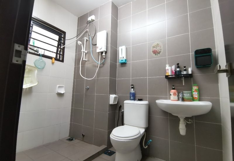 D'Premier @ Bandar Damai Perdana