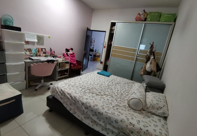 D'Premier @ Bandar Damai Perdana