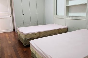 Corinthian Condominium