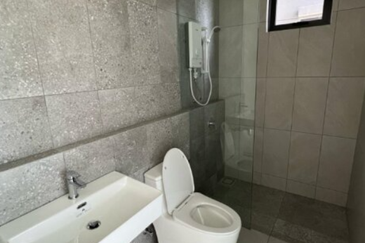 Emerald 9 Condominium