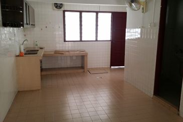 Sri Petaling @ Double Storey House For Sale