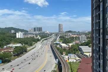 Emerald 9 Condominium