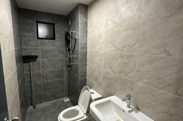 The Hipster @ Taman Desa