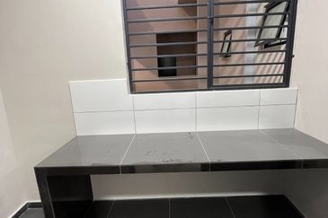 The Hipster @ Taman Desa