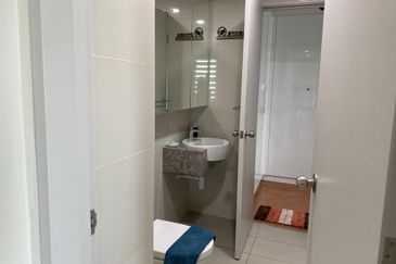 Kiara East Suite DEX