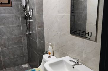 The Hipster @ Taman Desa