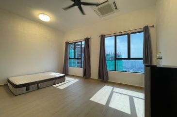 The Hipster @ Taman Desa