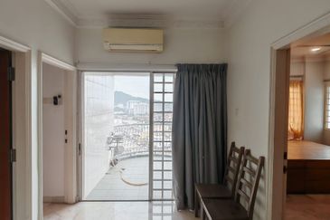 Awana Puri Condominiums