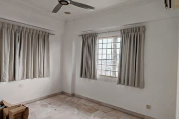 Awana Puri Condominiums