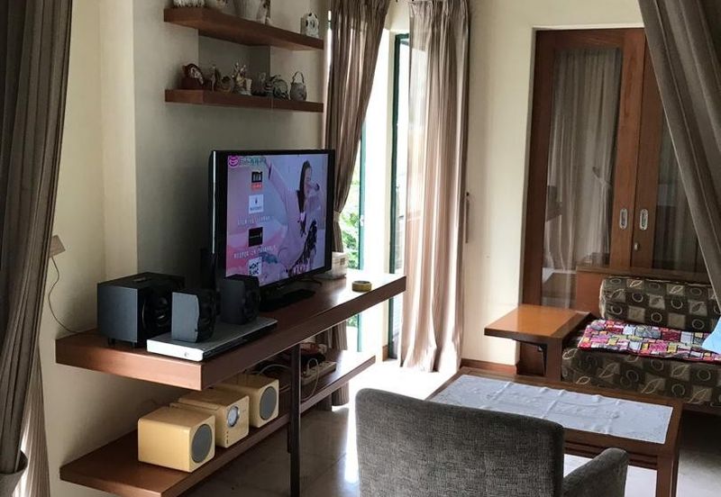 10 Semantan Suites (Sematan Avenue)