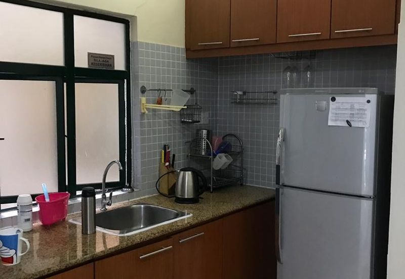 10 Semantan Suites (Sematan Avenue)