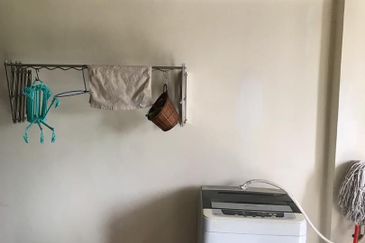 10 Semantan Suites (Sematan Avenue)