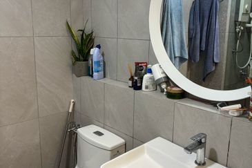 Emerald 9 Condominium