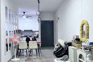 The Hipster @ Taman Desa