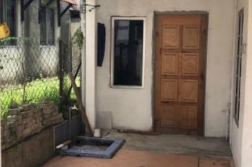 Sri Petaling @ Double Storey House For Sale