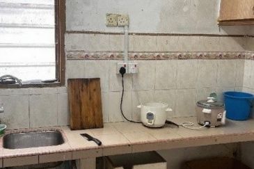 Sri Petaling @ Double Storey House For Sale