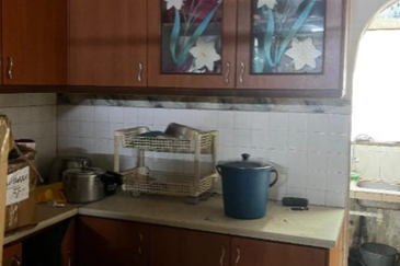 Sri Petaling @ Double Storey House For Sale