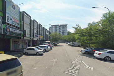 Mahkota Residence 3 @ Bandar Mahkota Cheras Shop Lot For Sale