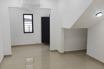 Bandar Tun Hussein Onn