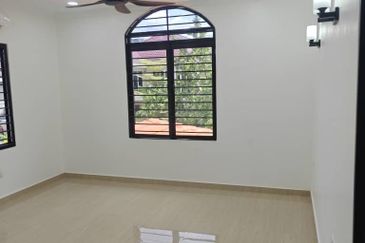 Bandar Tun Hussein Onn