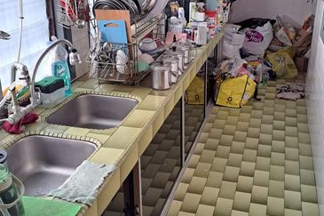 Taman Bukit Teratai @ Ampang Townhouse For Sale