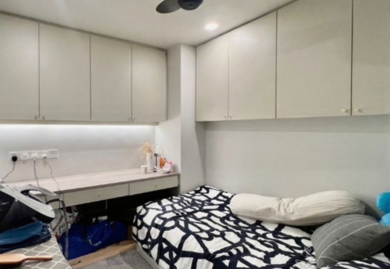 Hampshire Park Condominium