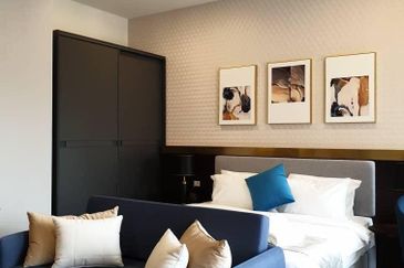 EXSIM | Ceylonz Suites