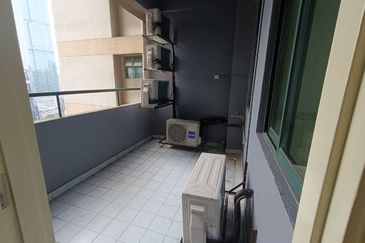 Menara Avenue (Menara Promenade)