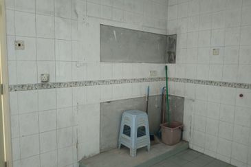 Menara Avenue (Menara Promenade)