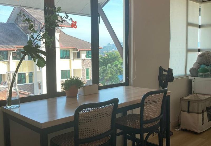 Avenue 2 @ Bandar Tun Hussein Onn Townhouse For Sale