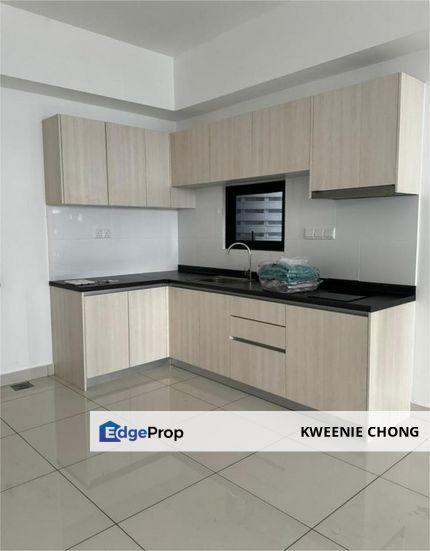 Parc 3 @ Cheras / Leasehold / Partly Furnished For Sale, Kuala Lumpur, Cheras
