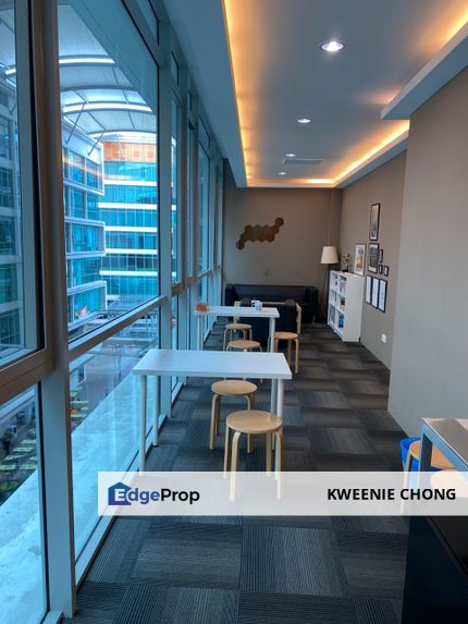 Pusat Komersial Southgate @ Chan Sow Lin / Office Unit / For Sale, Kuala Lumpur, Cheras