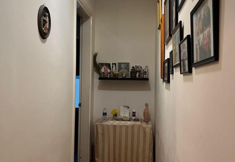 Papillon Desahill Condominium