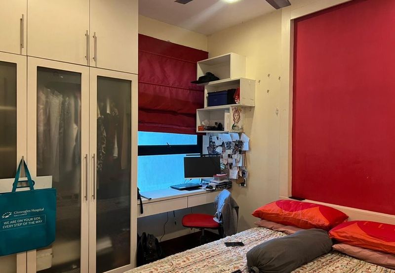 Papillon Desahill Condominium