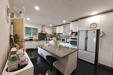 Tropicana Golf & Country Resort