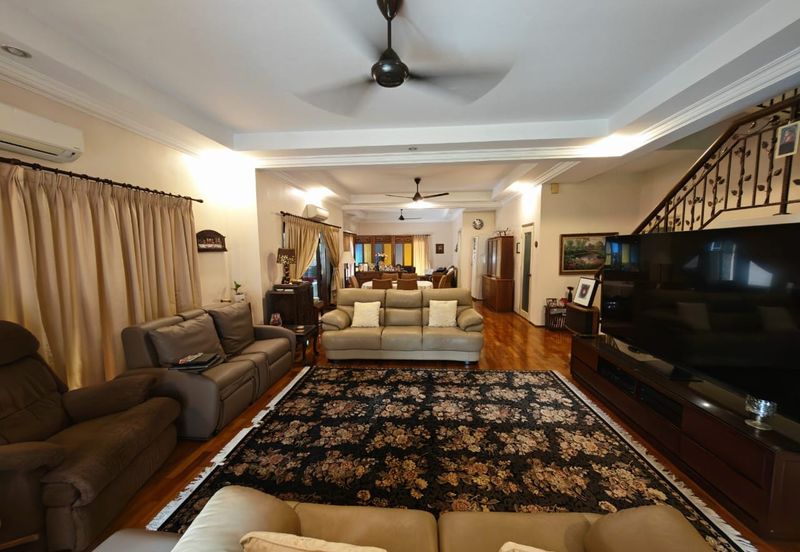 Tropicana Golf & Country Resort