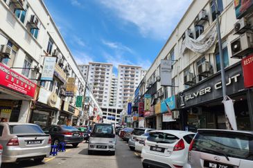 Plaza Prima Setapak Ground floor shop Below market. Walking distance Banks & Malls