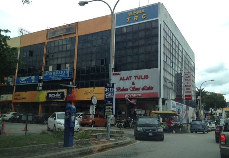 Taman Melawati 2.5sty Shop. Tenanted. Walking Distance Banks & Mall. Good for Investment 
