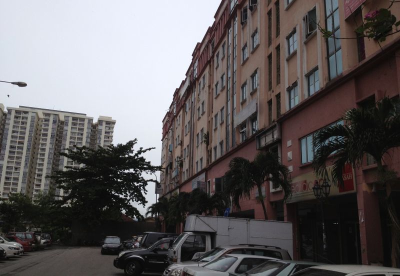 Ground floor shop for rent. Diamond Square. Setapak. Jln gombak