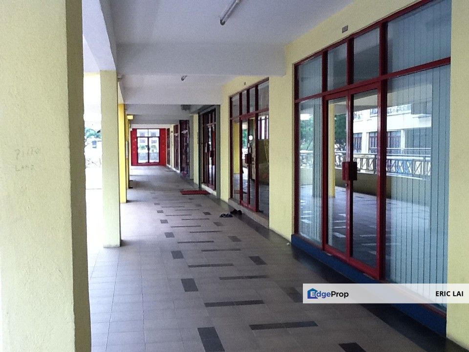 4sty shop with lift. Facing main road. Walking distance Banks & Malls. Fully tenanted, Kuala Lumpur, Setapak